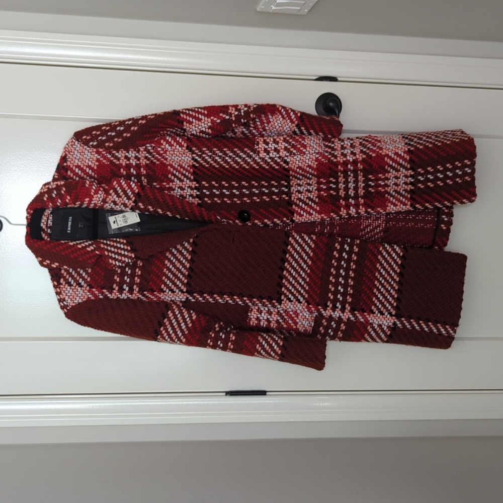 Express burgundy coat sz Small